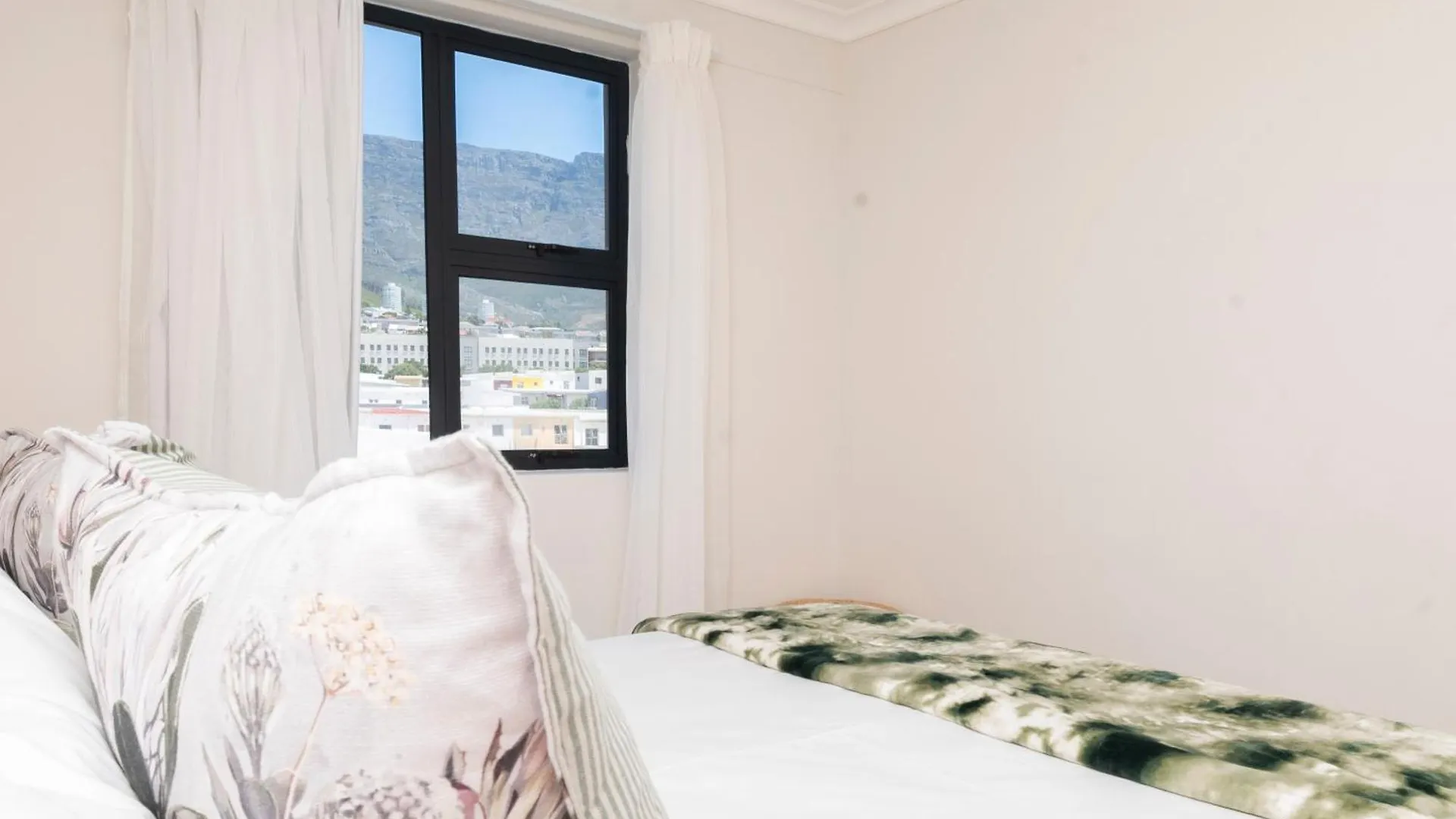 Tablemountain Views 2Br Parking Balcony Pool Daire Cape Town